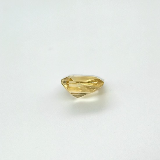 Yellow Sapphire (Pukhraj) 5.86 Ct Lab Tested